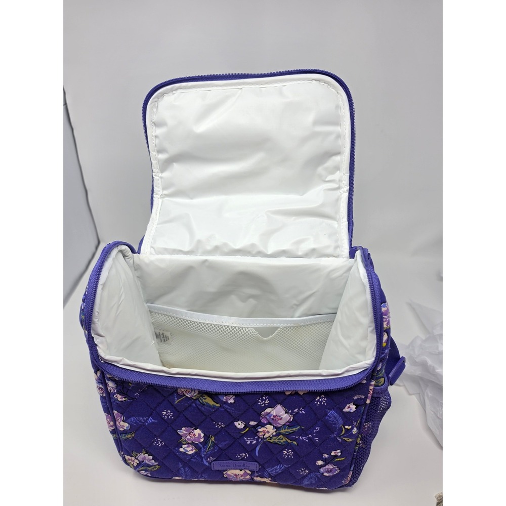 Vera Bradley Insulated Lunch Bag "Wild Roses" Purple - Picture 9 of 10